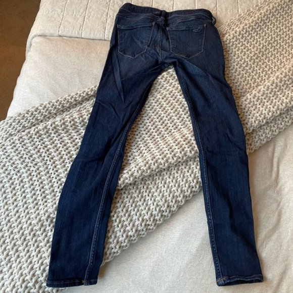 Hollister Low-rise Ripped Medium Wash Jean Leggings - Picture 2 of 5
